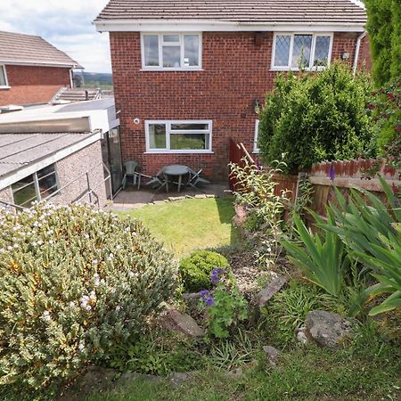Basford View Villa Cheddleton ภายนอก รูปภาพ