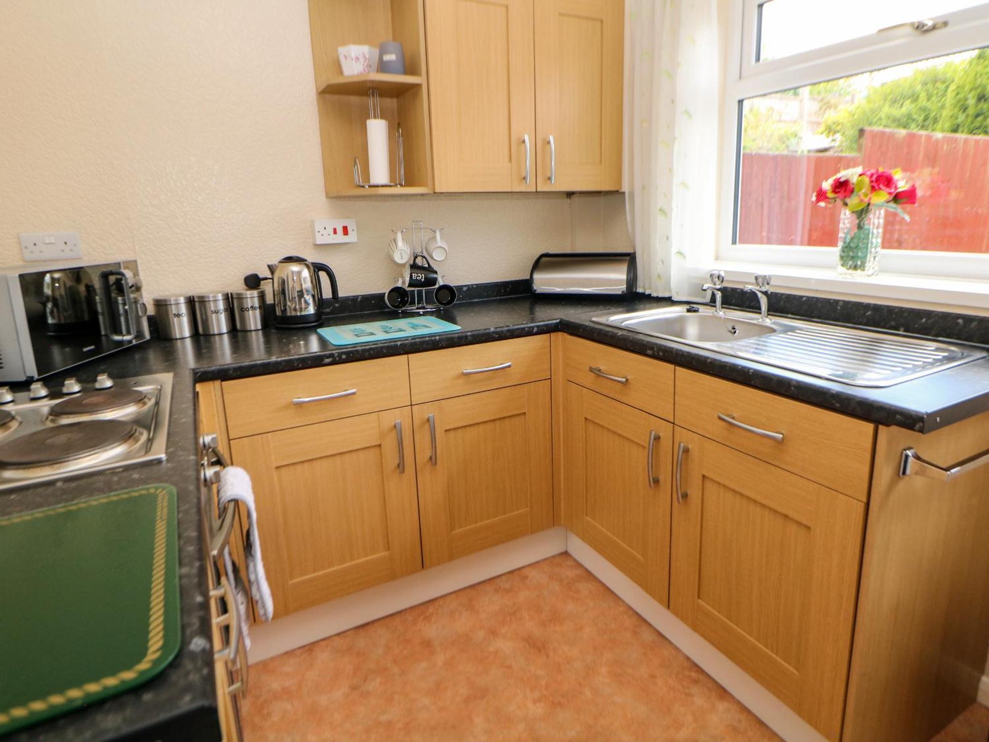 Basford View Villa Cheddleton ภายนอก รูปภาพ