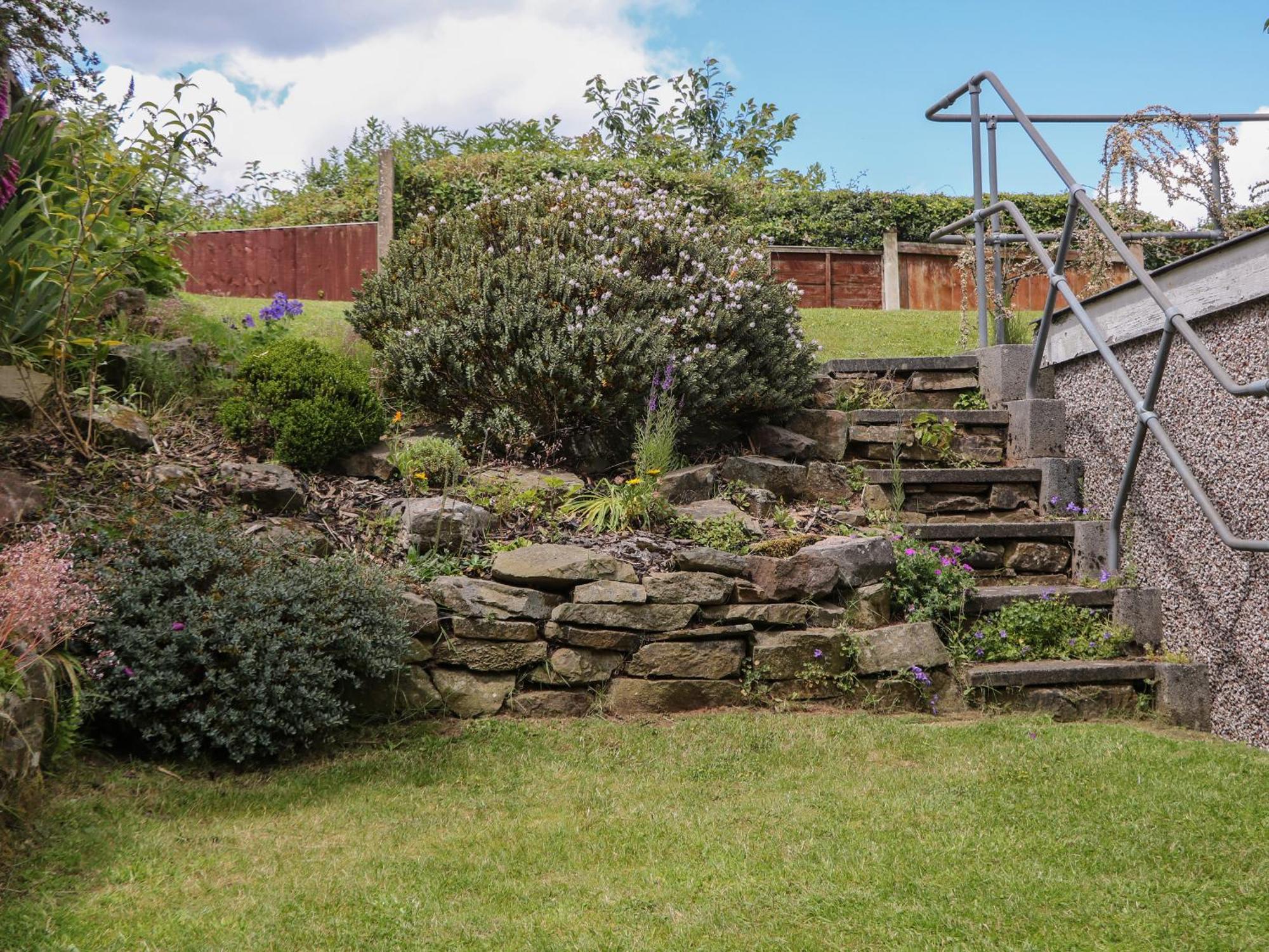 Basford View Villa Cheddleton ภายนอก รูปภาพ